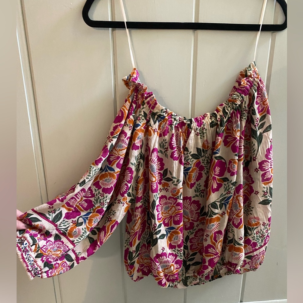 Off the Shoulder Floral Blouse